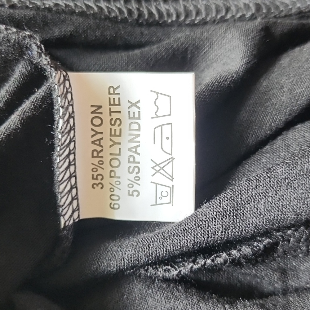 Basic black tee XL - Picture 4 of 4